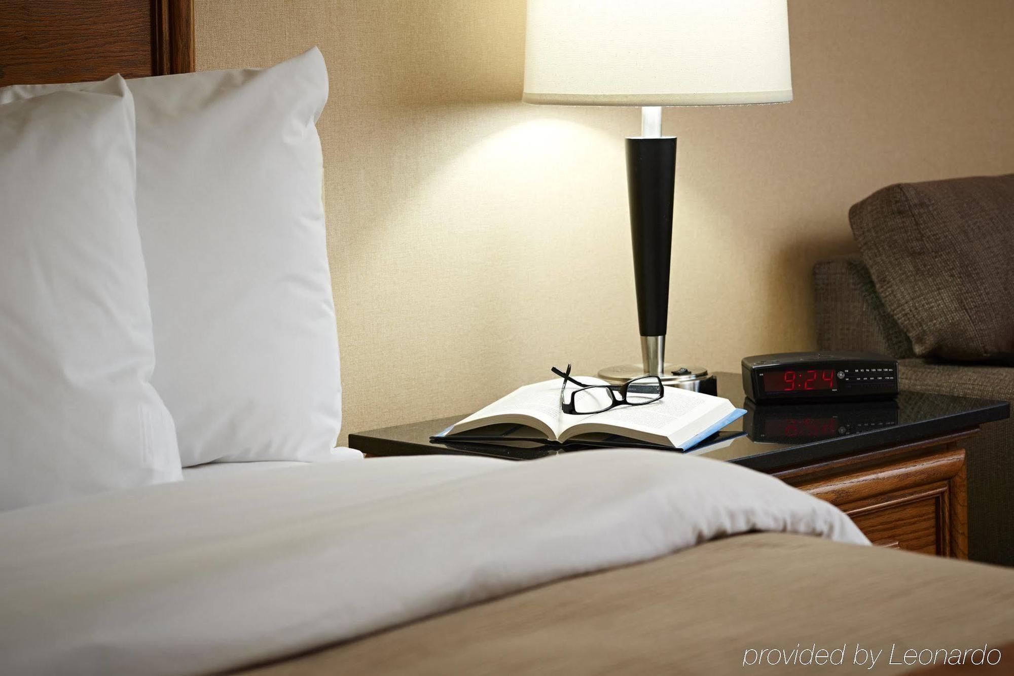 Comfort Inn Корнър Брук Екстериор снимка
